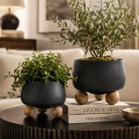INDIAN DECORMART Metal Planter Set of 2, Black, with Wooden Ball Feet, 27x22 cm and 22x17 cm